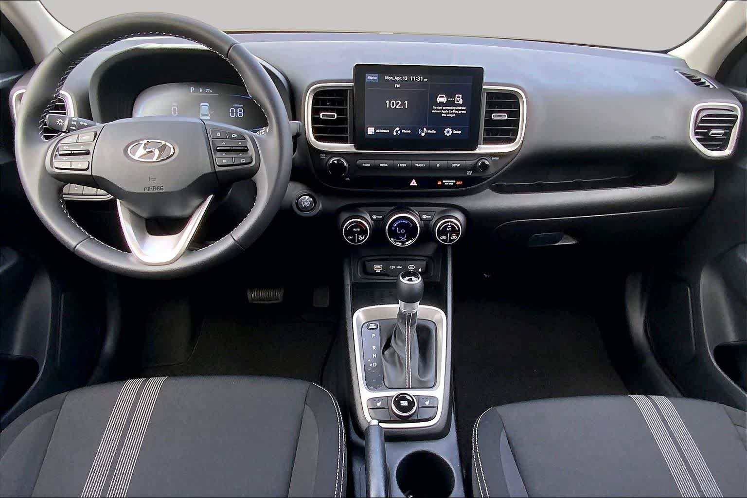 New 2026 Hyundai Venue SEL FWD image 5