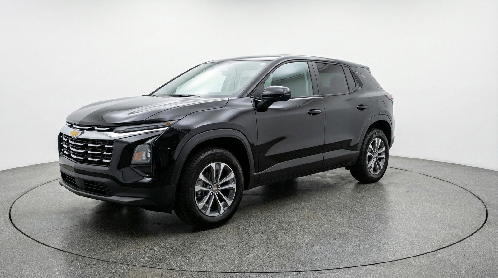Used 2025 Chevrolet Equinox LT image 3