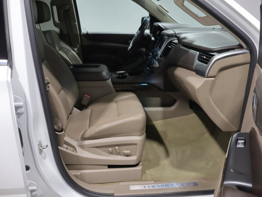 Used 2016 Chevrolet Suburban LT AWD/4WD image 22