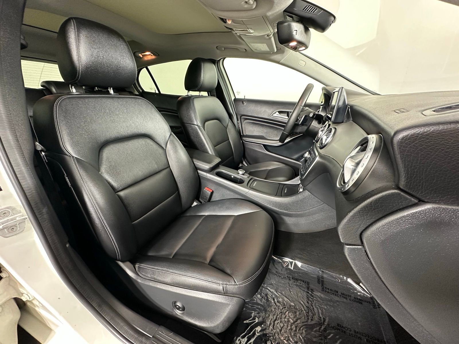 Used 2015 Mercedes-Benz GLA 250 4MATIC image 6