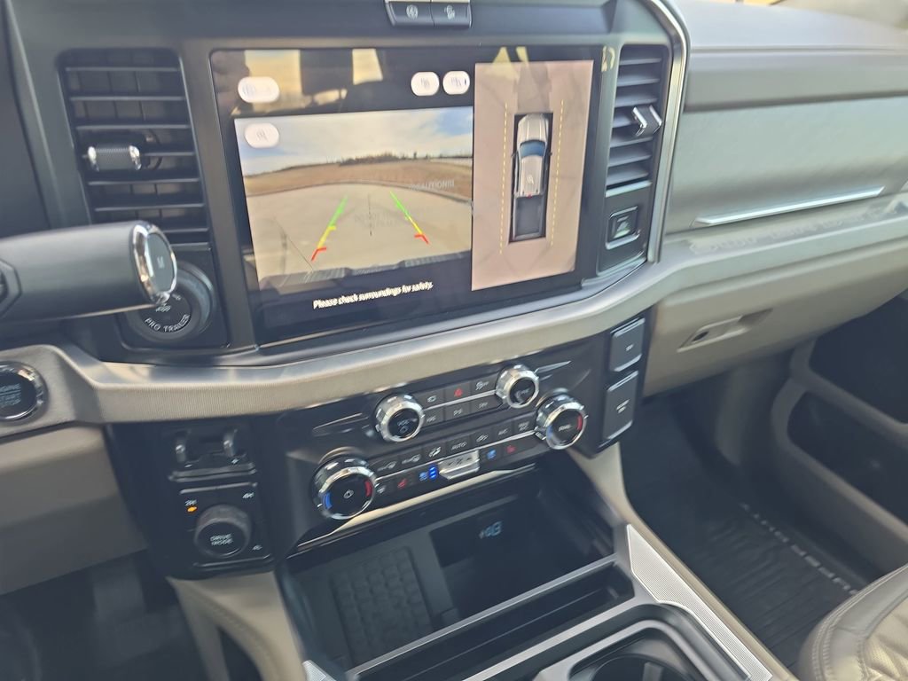 Used 2026 Ford F450 Platinum w/ Platinum Plus Package image 24