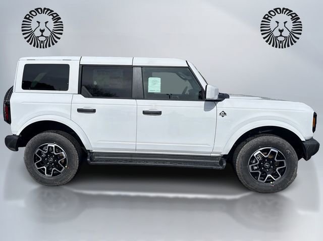 New 2026 Ford Bronco Outer Banks image 4
