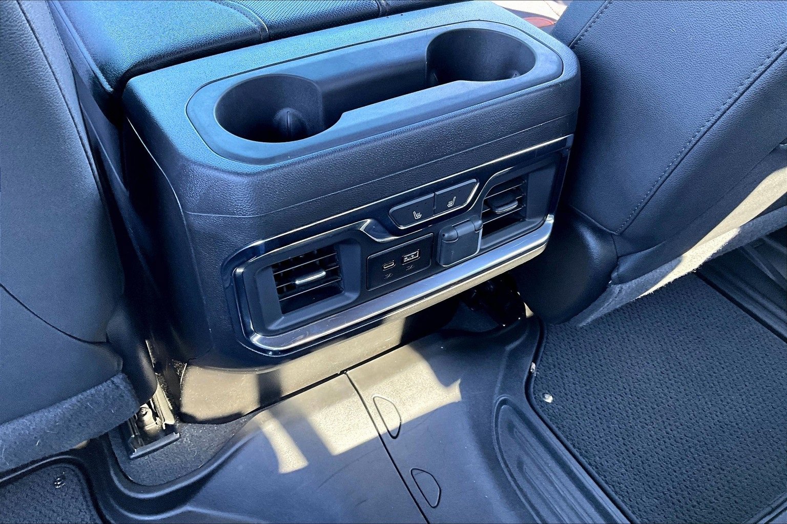 Used 2023 GMC Sierra 2500 AT4 w/ AT4 Premium Plus Package image 25