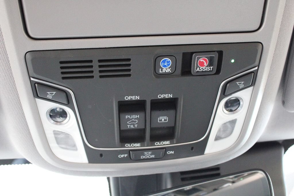 Used 2019 Honda Pilot Elite image 37
