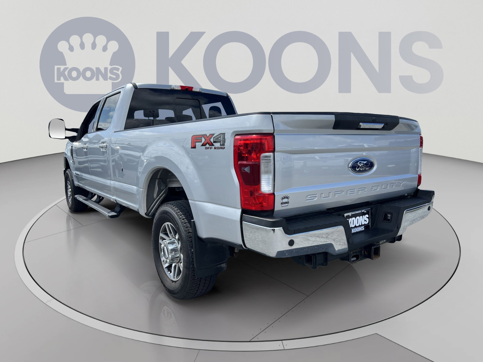 Used 2017 Ford F350 Lariat w/ Tow Technology Bundle AWD/4WD image 4