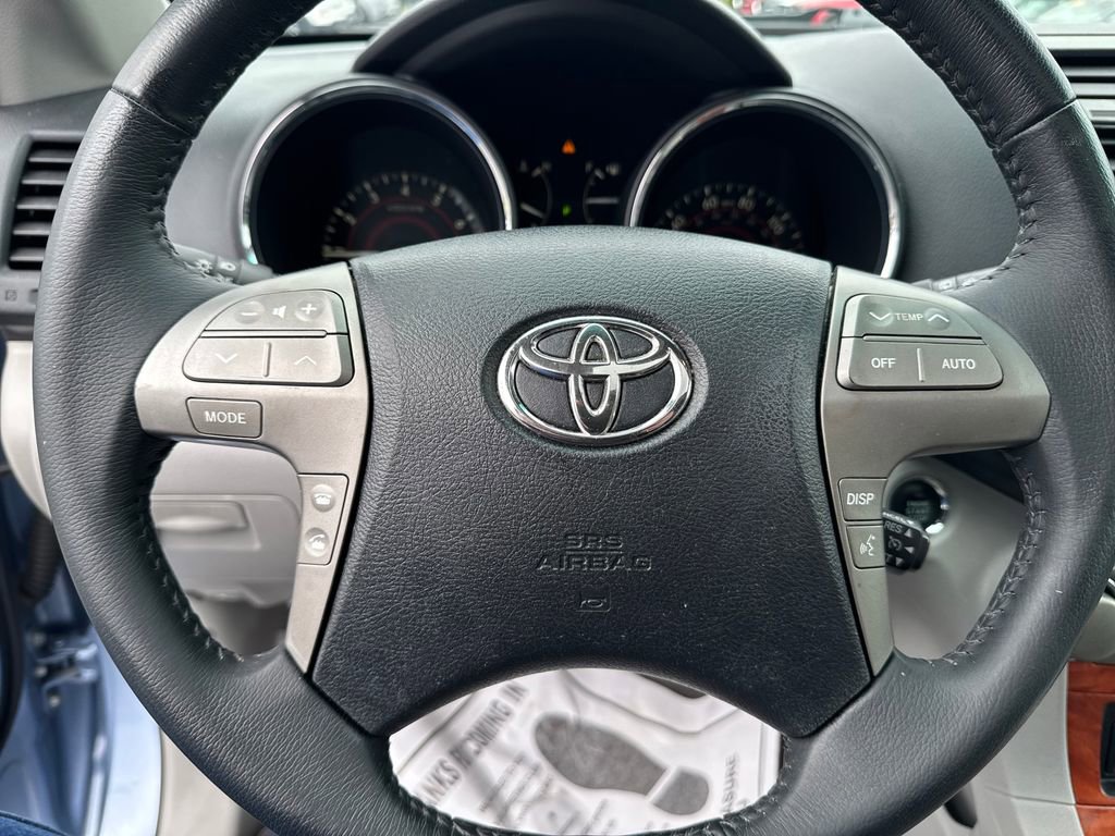 Used 2009 Toyota Highlander Limited AWD/4WD image 21