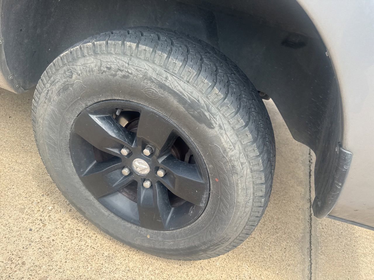 Used 2021 RAM 1500 Classic SLT AWD/4WD image 7