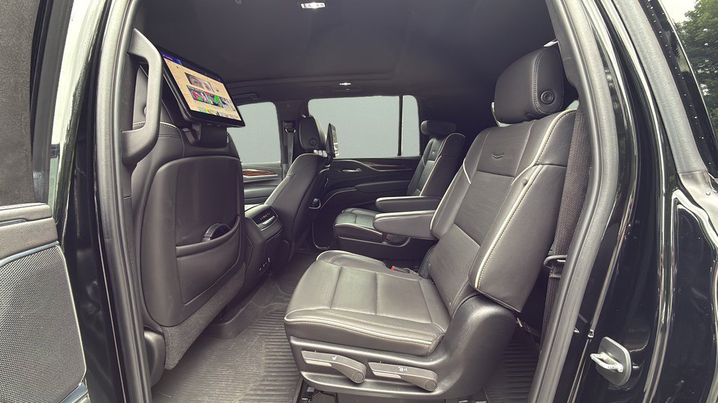 Certified 2024 Cadillac Escalade ESV Premium Luxury w/ LPO, Floor Liner Package AWD/4WD image 25