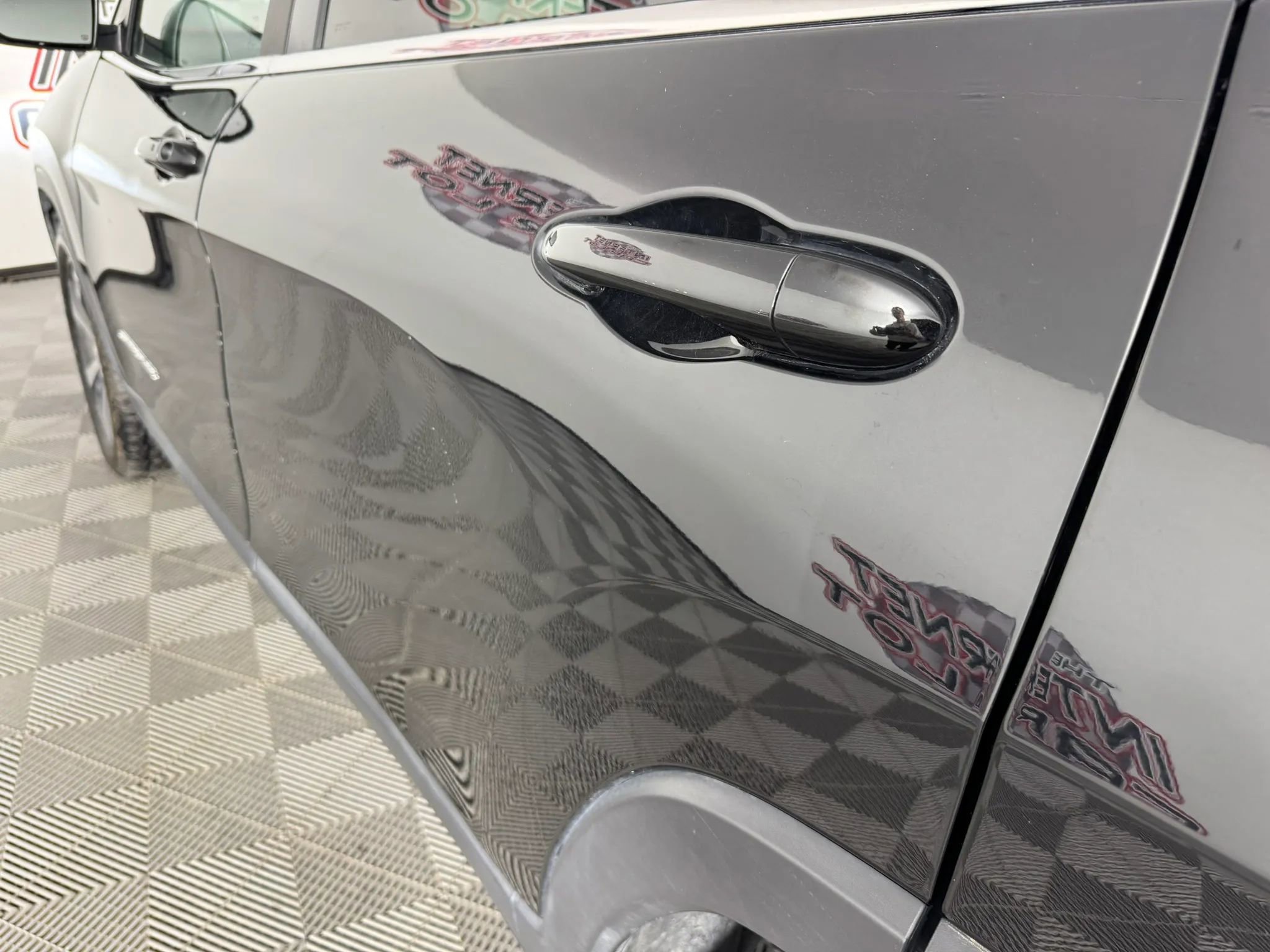 Used 2019 Jeep Cherokee Limited image 22