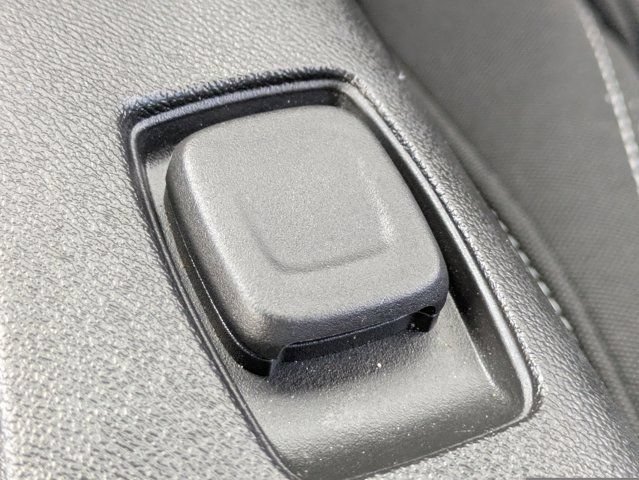 Used 2022 Chevrolet Camaro LT RWD image 24