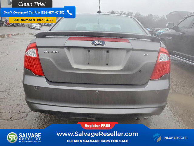 Used 2011 Ford Fusion SE image 8