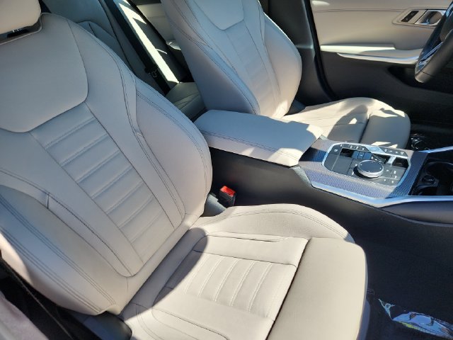 Used 2025 BMW M340i xDrive AWD/4WD image 12