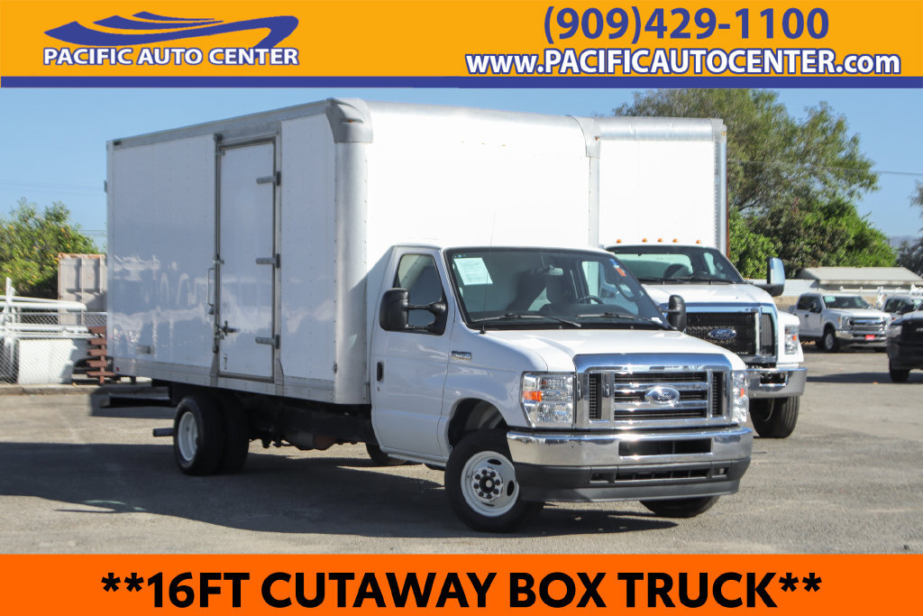 Used 2021 Ford E-450 and Econoline 450 Super Duty w/ Power Windows & Locks Group RWD image 1