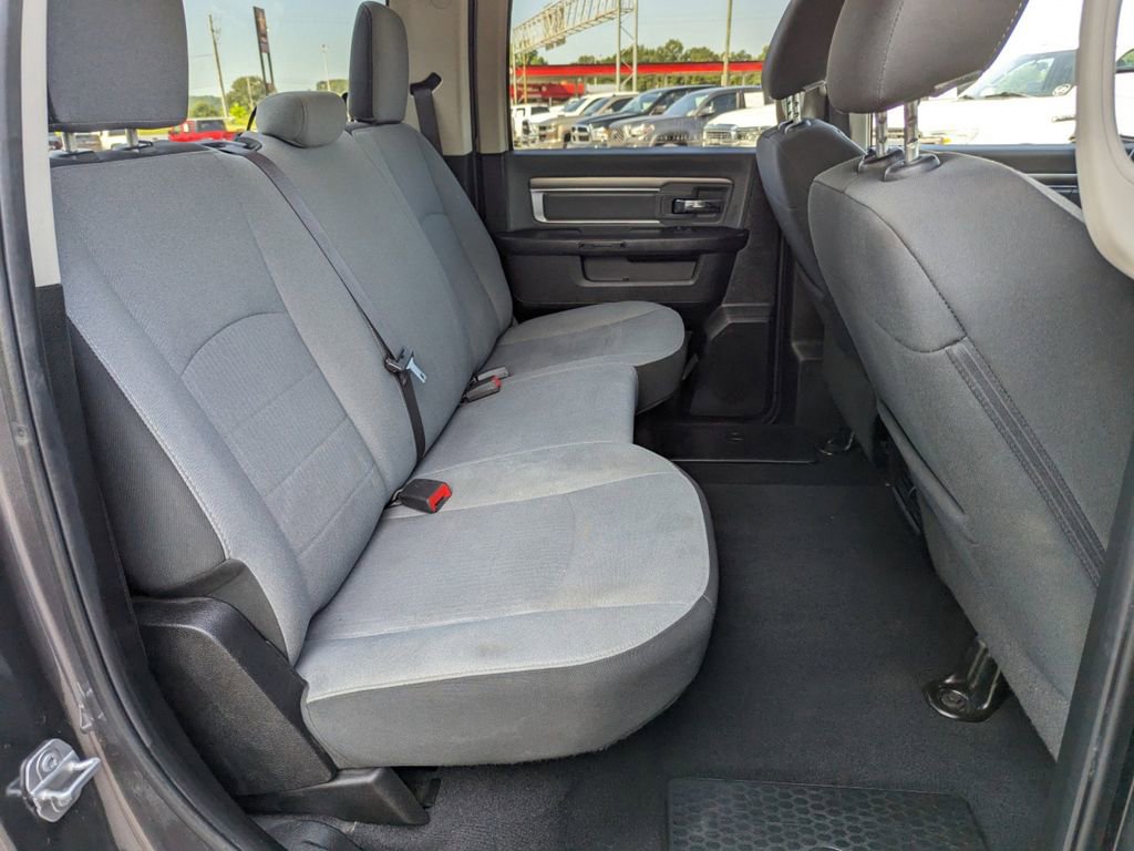 Used 2021 RAM 1500 Classic SLT image 35