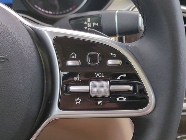 Used 2022 Mercedes-Benz GLC 300 image 23