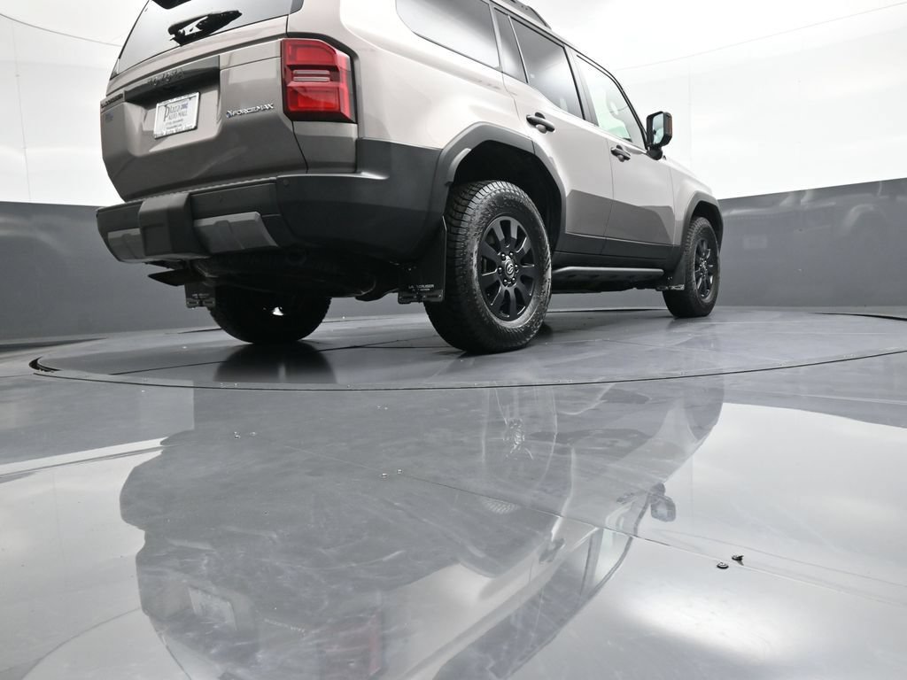 Used 2024 Toyota Land Cruiser AWD/4WD image 31