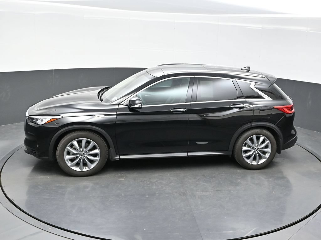 Used 2019 INFINITI QX50 Luxe w/ Navigation Package AWD/4WD image 37