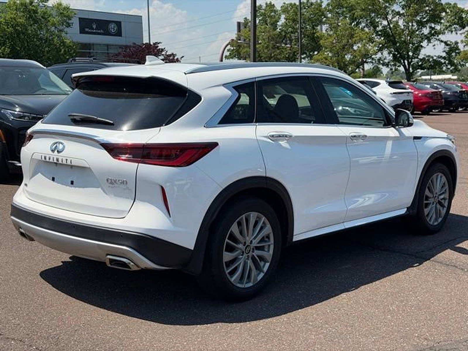 Used 2023 INFINITI QX50 Luxe w/ Cargo Package AWD/4WD image 7