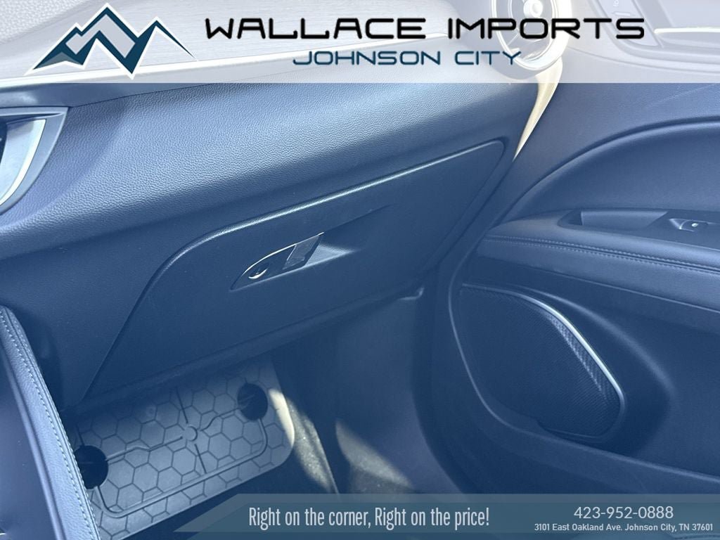 Used 2023 Alfa Romeo Stelvio Ti AWD/4WD image 22