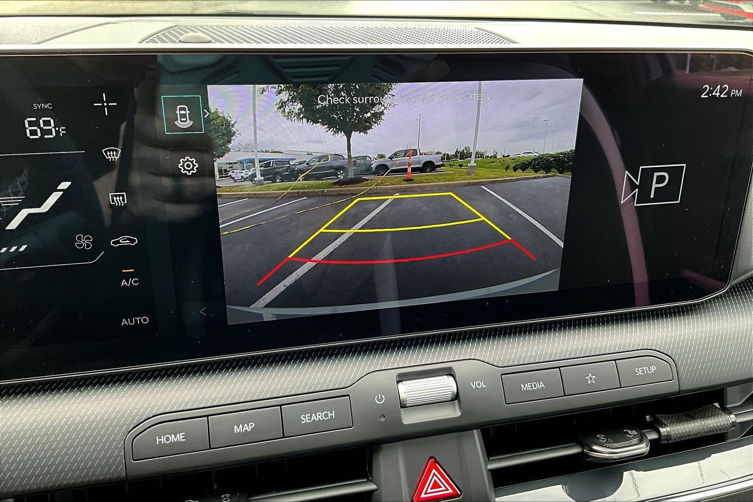 Used 2025 Kia K4 GT-Line w/ GT-Line Premium Package FWD image 14