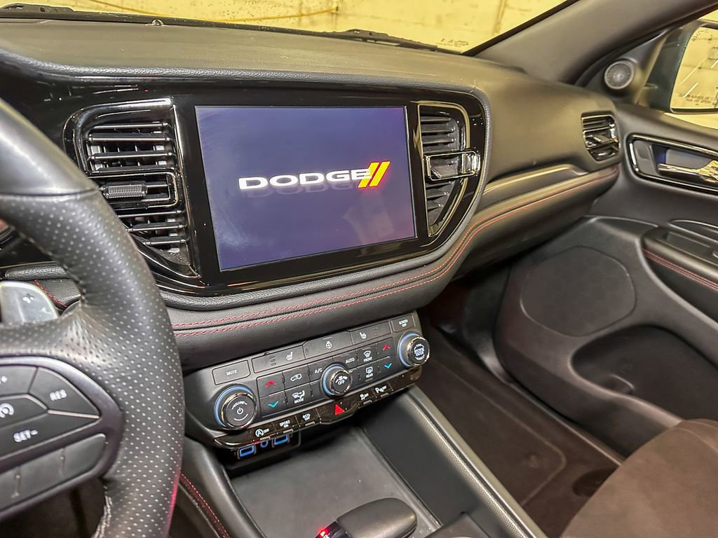 Certified 2025 Dodge Durango GT image 40