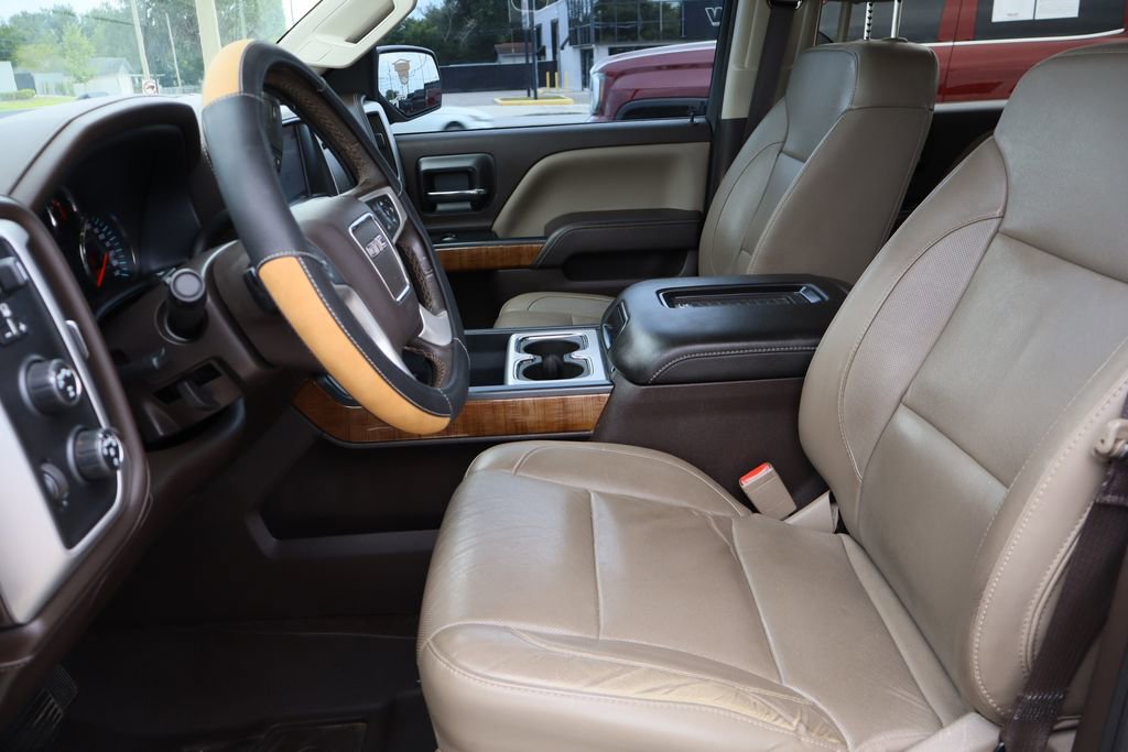 Used 2018 GMC Sierra 1500 SLT w/ SLT Premium Package AWD/4WD image 22