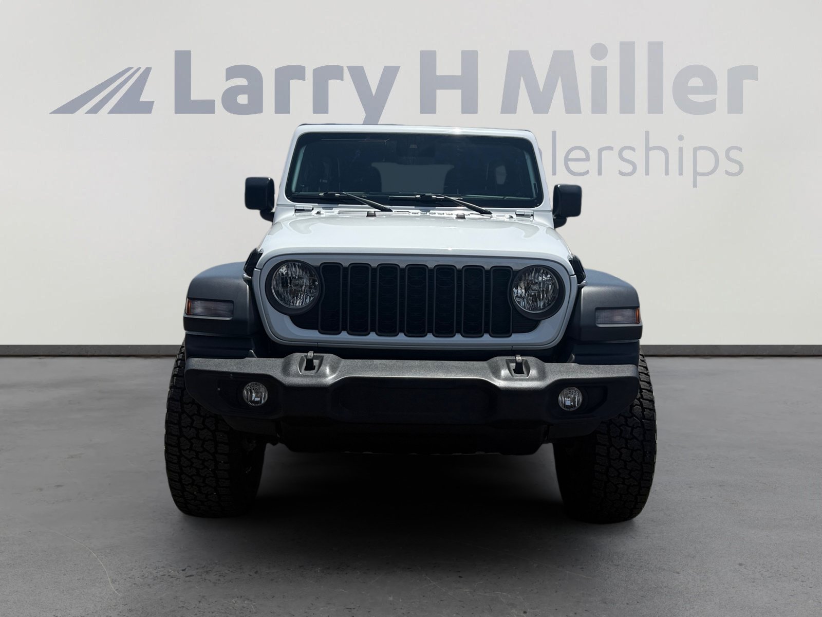 Used 2024 Jeep Wrangler Unlimited Sport AWD/4WD image 8