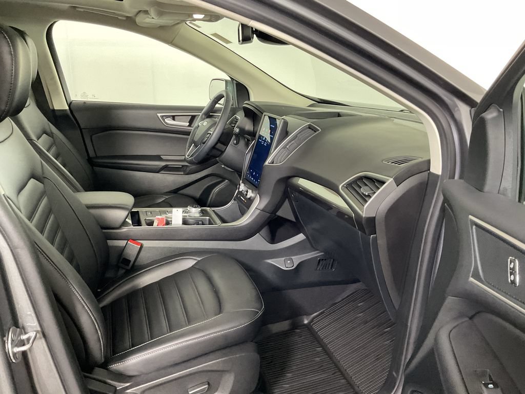 Used 2024 Ford Edge SEL w/ Convenience Package AWD/4WD image 25