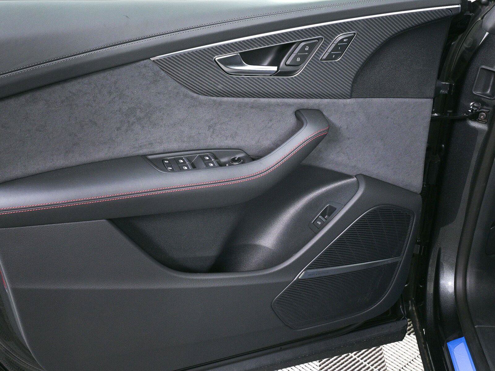 New 2026 Audi SQ8 Prestige AWD/4WD image 6