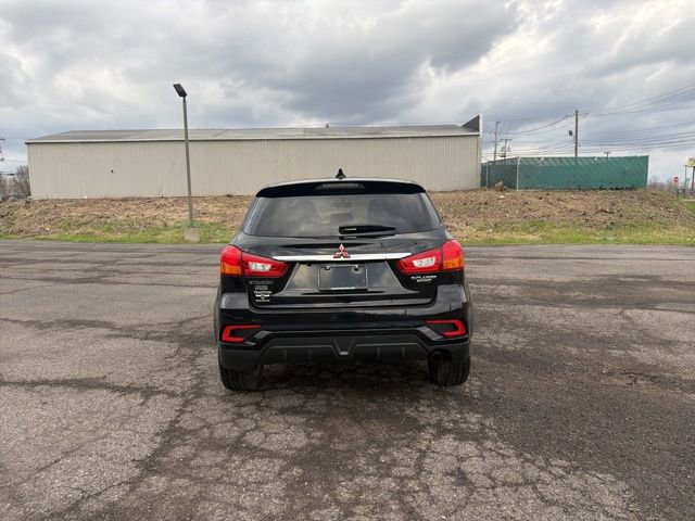 Used 2018 Mitsubishi Outlander Sport ES image 4