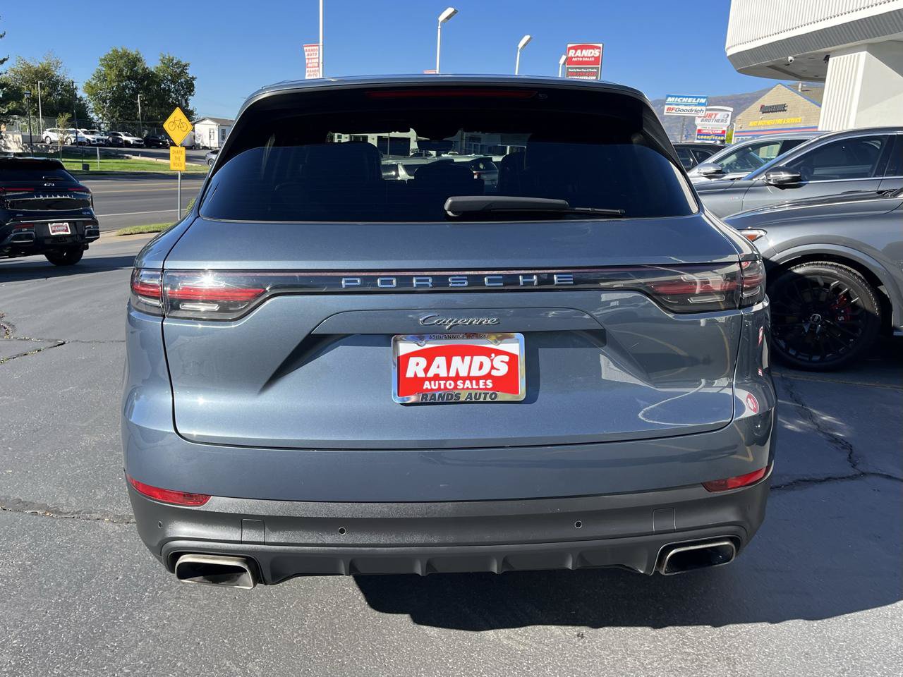 Used 2020 Porsche Cayenne AWD/4WD image 11