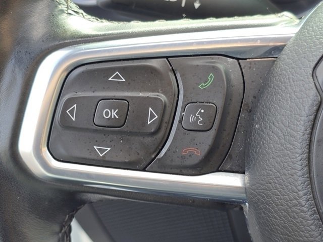 Used 2023 Jeep Wrangler Altitude image 21