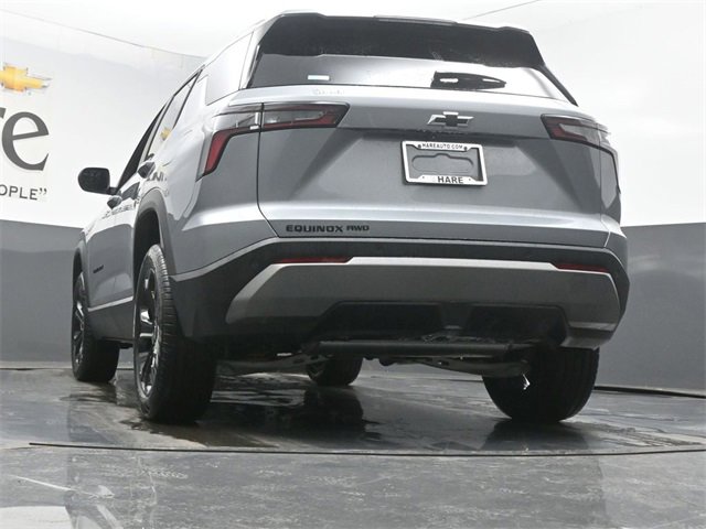 New 2026 Chevrolet Equinox LT w/ Convenience Package II image 32