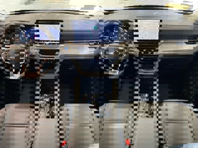 New 2026 Ford Explorer Active w/ Active Comfort Package image 13