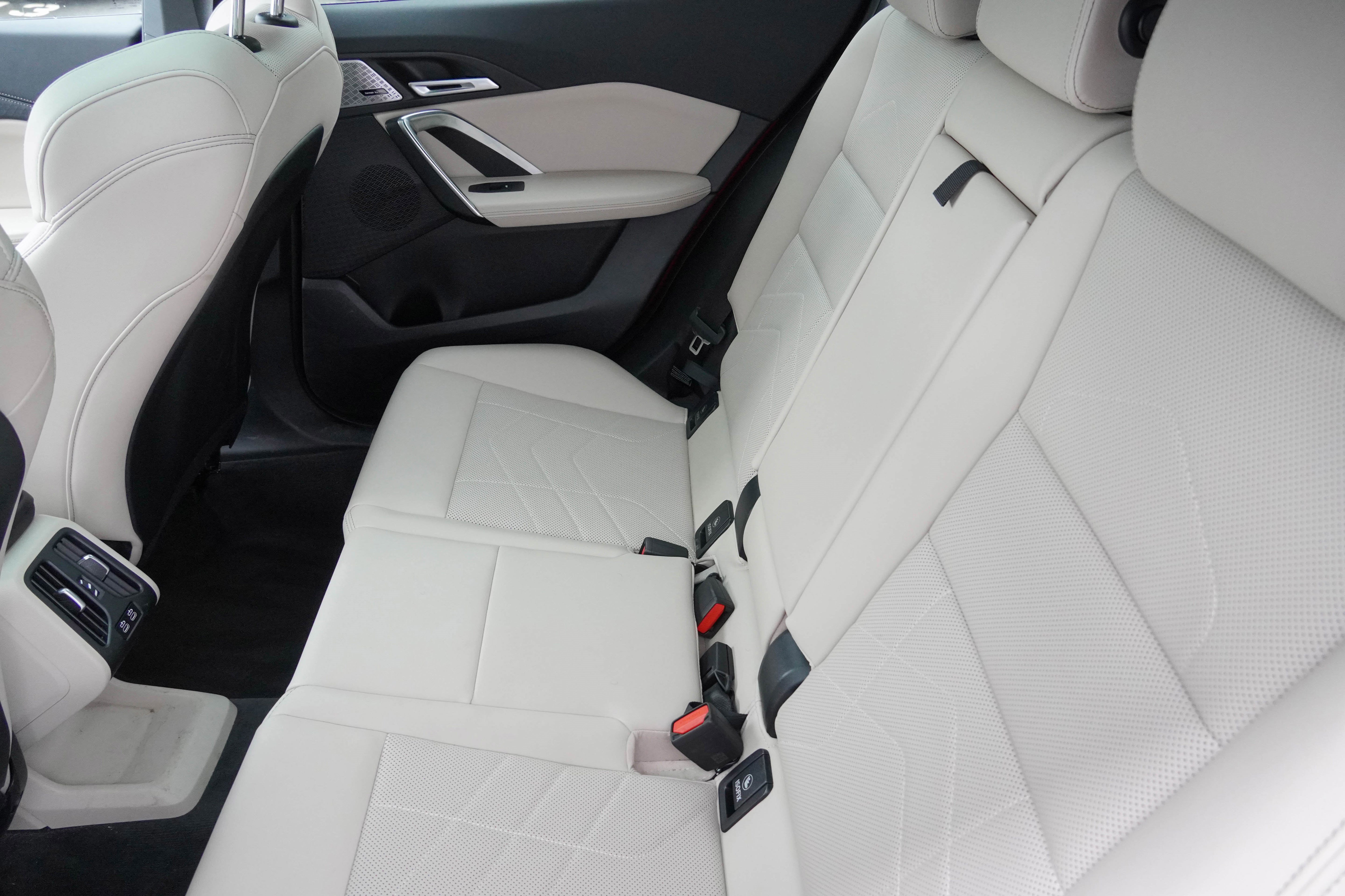 Certified 2025 BMW X2 M35i w/ Premium Package AWD/4WD image 36
