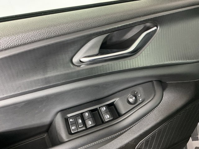 Used 2024 Jeep Grand Cherokee Altitude AWD/4WD image 13