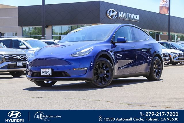 Used 2021 Tesla Model Y Long Range AWD/4WD image 1