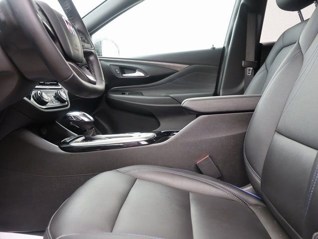 Certified 2024 Buick Envista Sport Touring w/ Convenience I Package image 19