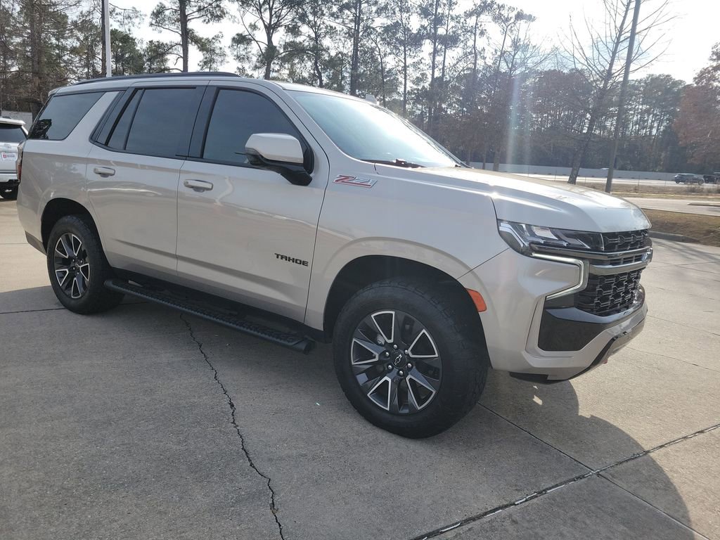 Used 2022 Chevrolet Tahoe Z71 w/ Luxury Package image 9