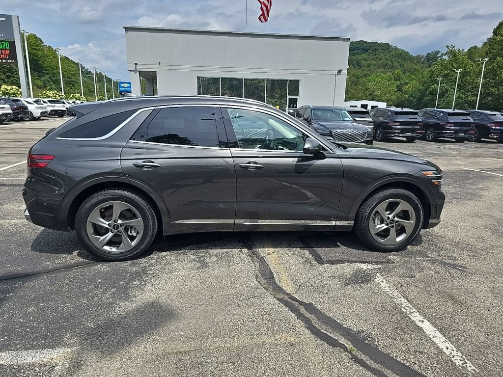 Used 2026 Genesis GV70 2.5T Advanced AWD/4WD image 6