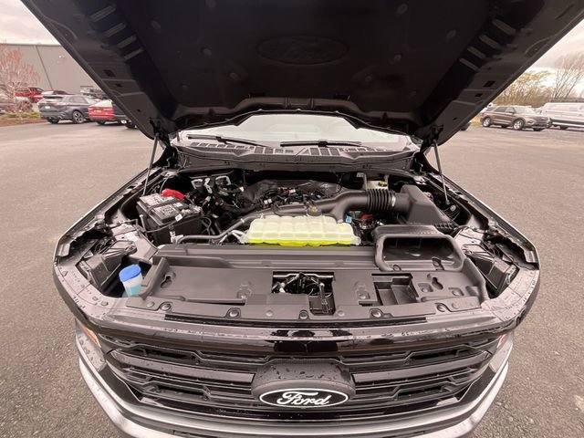 New 2026 Ford F150 XLT w/ Equipment Group 302A MID AWD/4WD image 25