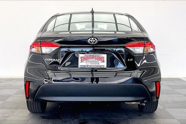 Used 2024 Toyota Corolla LE image 3