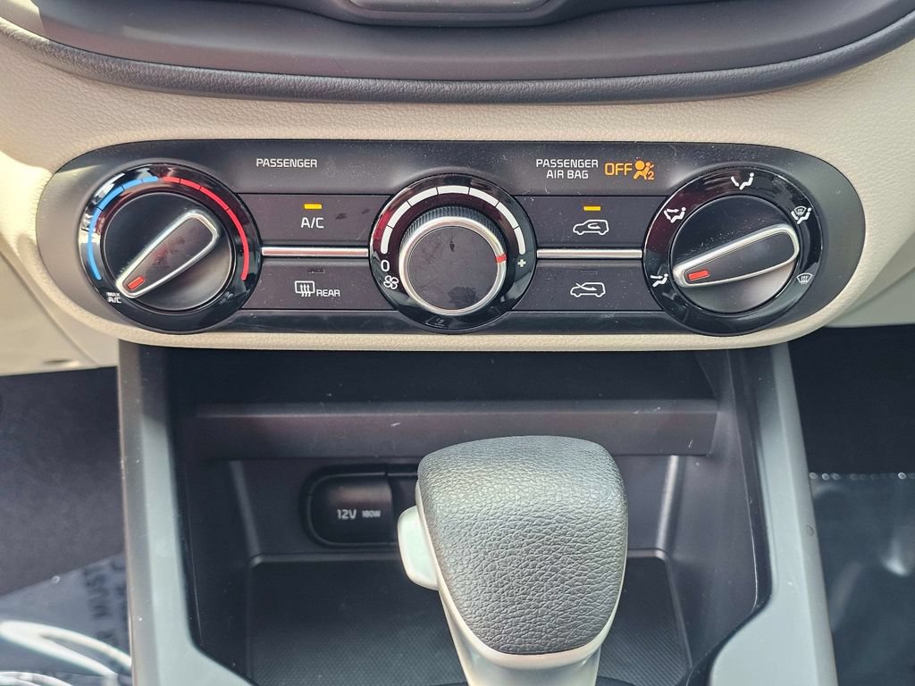 Certified 2024 Kia Soul LX w/ Option Group 015 FWD image 25