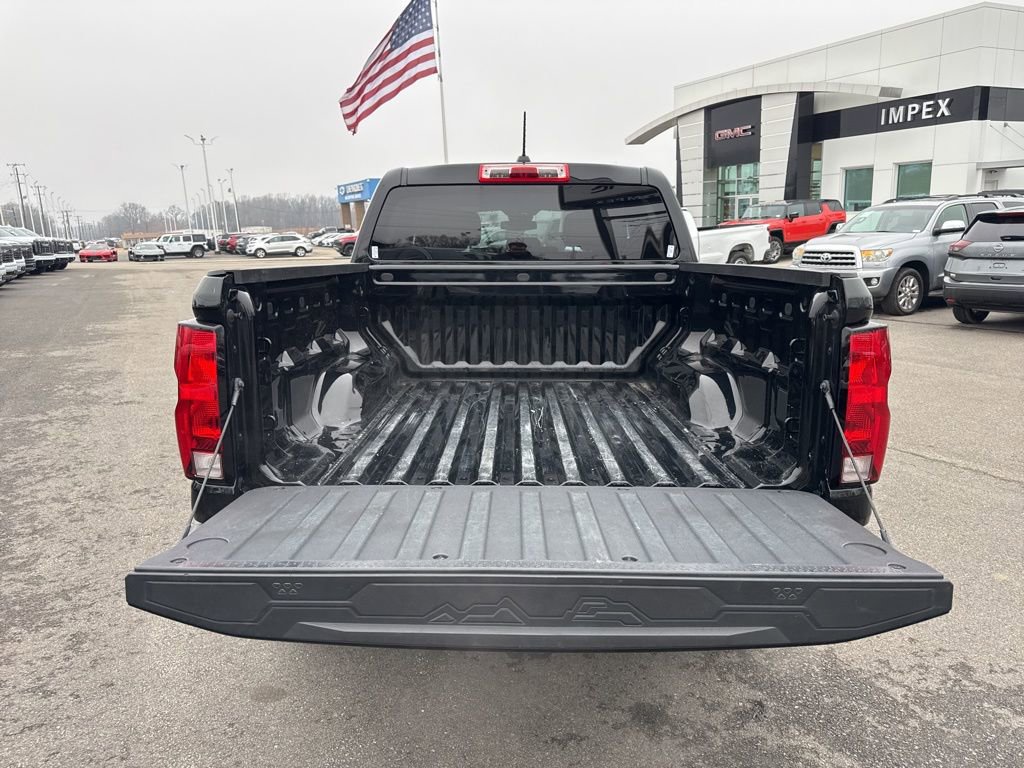 Used 2023 Chevrolet Colorado W/T image 25