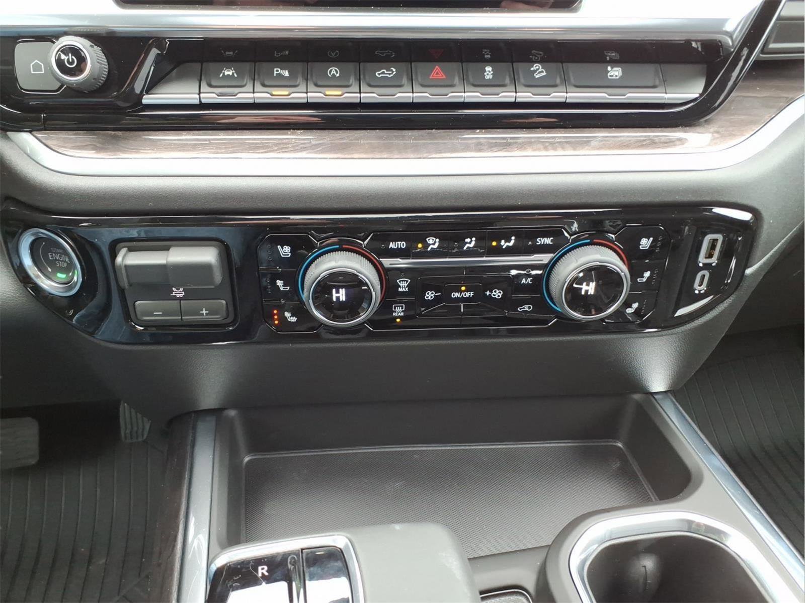 New 2026 Chevrolet Silverado 1500 LTZ w/ LTZ Premium Package image 21