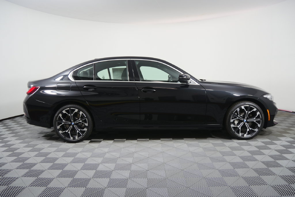 New 2026 BMW 330i Sedan w/ Premium Package RWD image 3