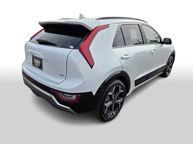Certified 2024 Kia Niro SX Touring image 4
