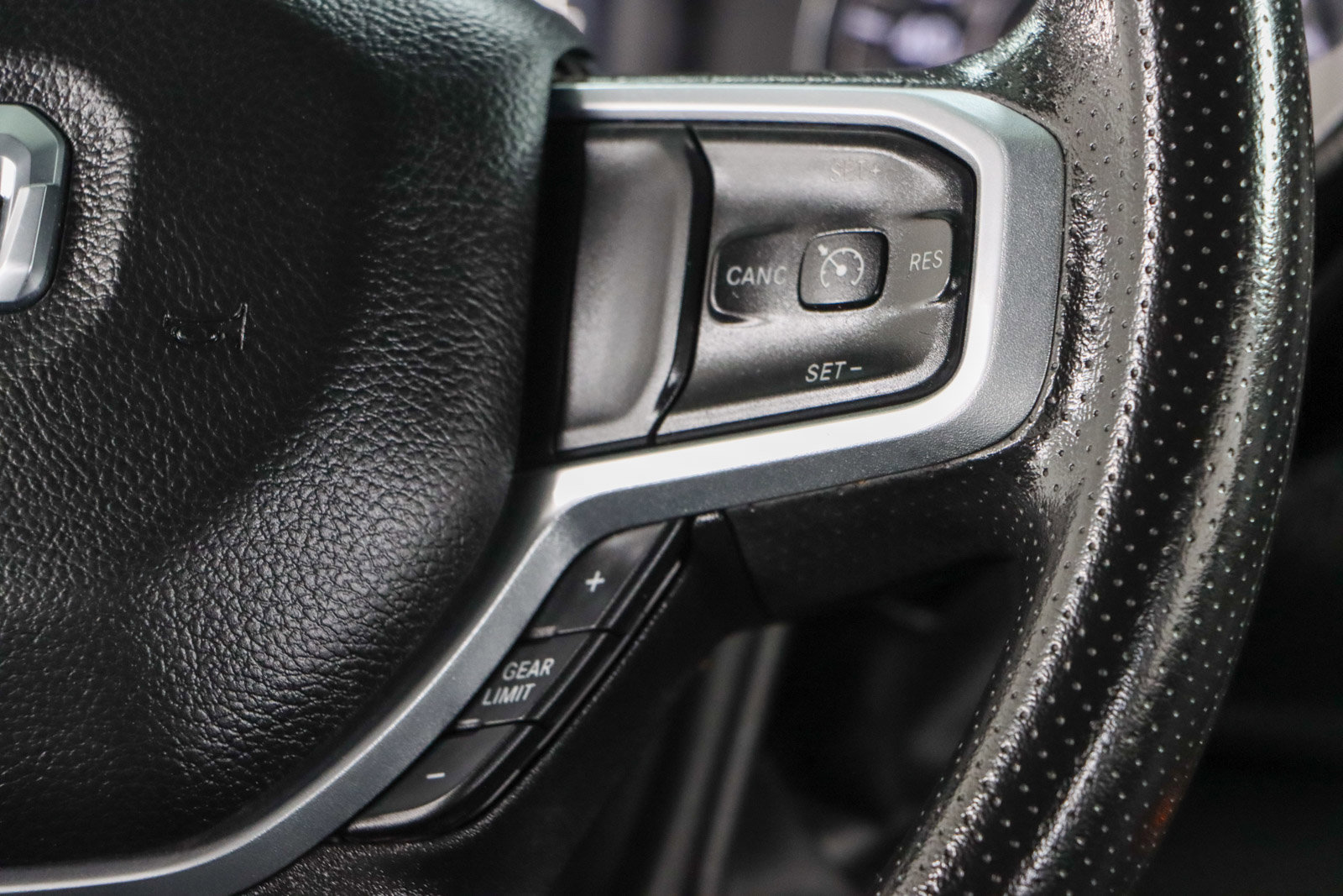 Used 2023 RAM 2500 Big Horn w/ Cold Weather Group image 15