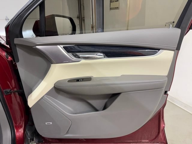 Certified 2023 Cadillac XT6 Premium Luxury AWD/4WD image 31