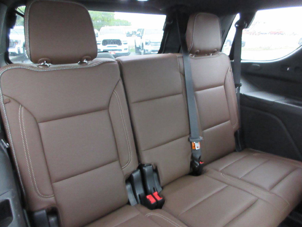 Certified 2023 Chevrolet Tahoe High Country w/ Premium Package 2 AWD/4WD image 27